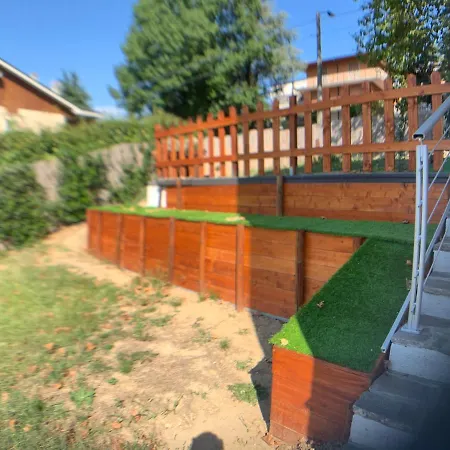Garden Hill Broni